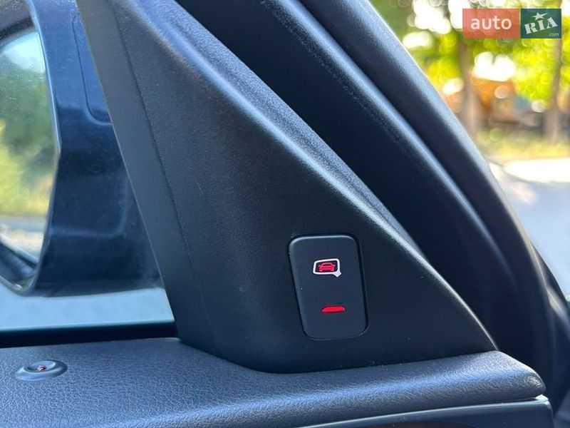 Седан Audi A6 2013 в Львові