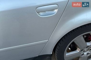 Седан Audi A6 1999 в Каневі