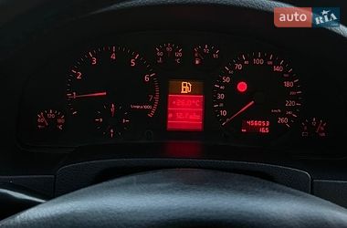 Седан Audi A6 1999 в Каневі