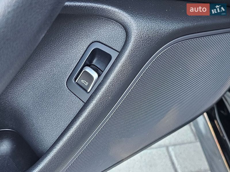 Седан Audi A6 2016 в Тернополі