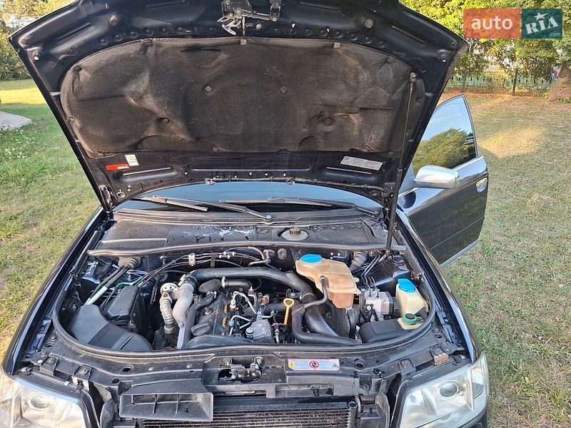 Седан Audi A6 1997 в Іваничах
