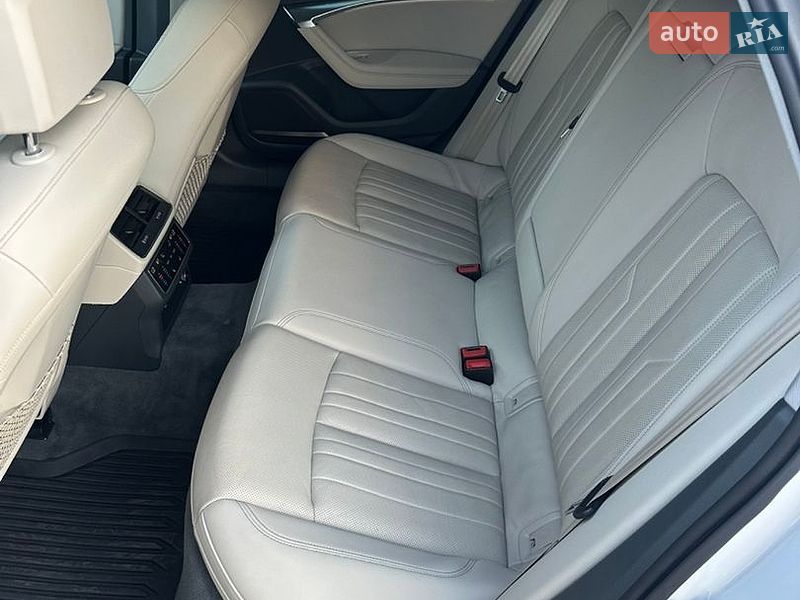 Седан Audi A6 2019 в Яворове
