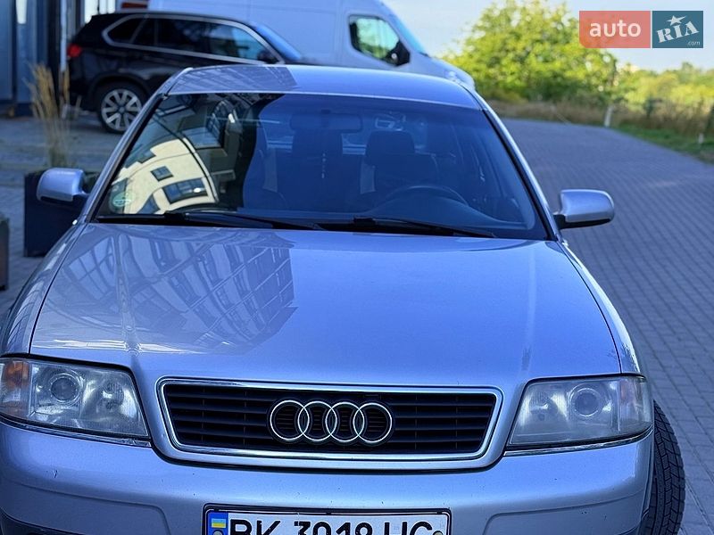 Седан Audi A6 2000 в Рівному