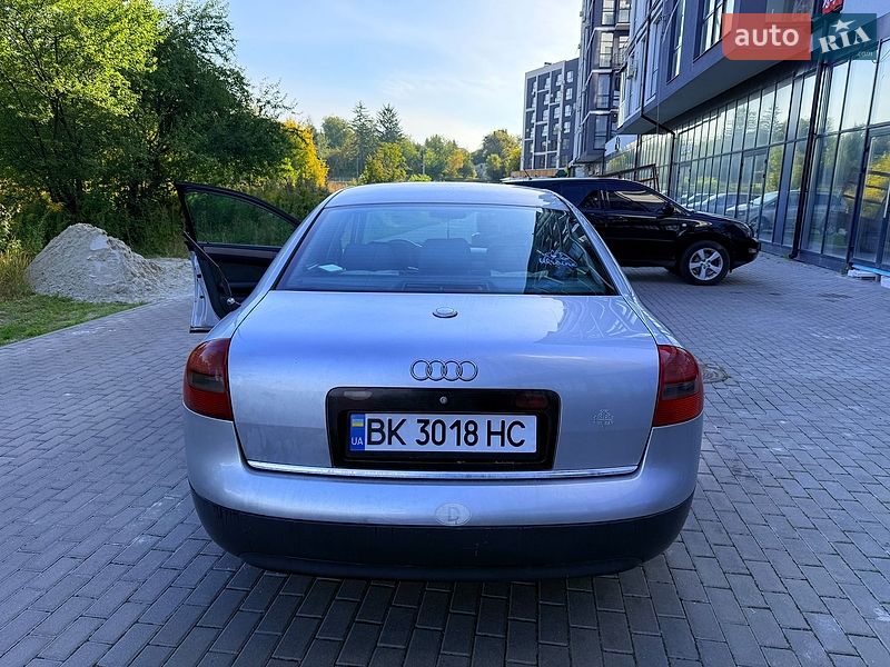Седан Audi A6 2000 в Рівному