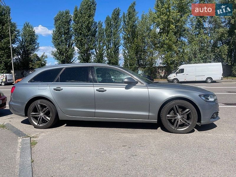 Универсал Audi A6 2012 в Киеве