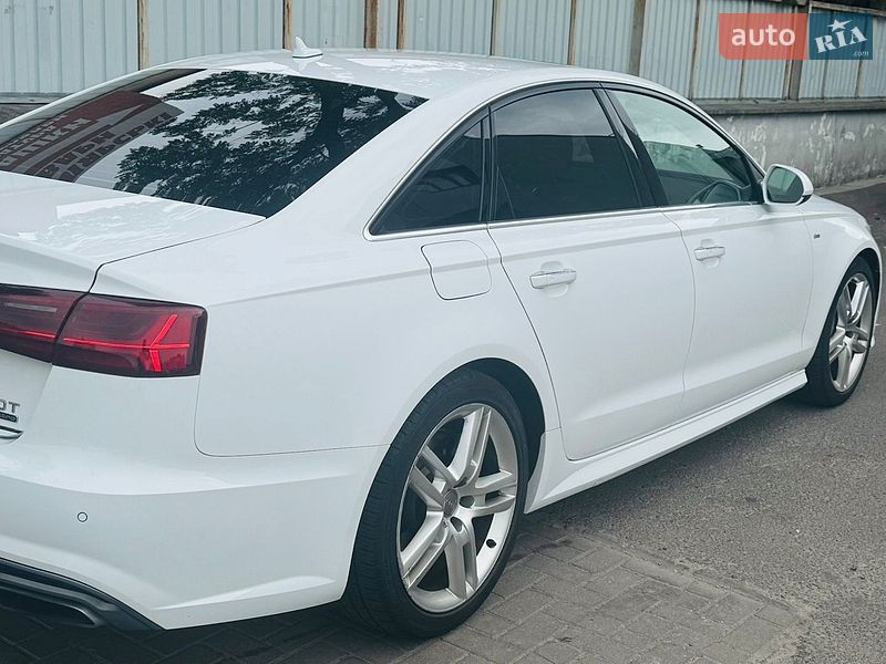 Седан Audi A6 2015 в Львове