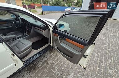 Седан Audi A6 1995 в Кременці