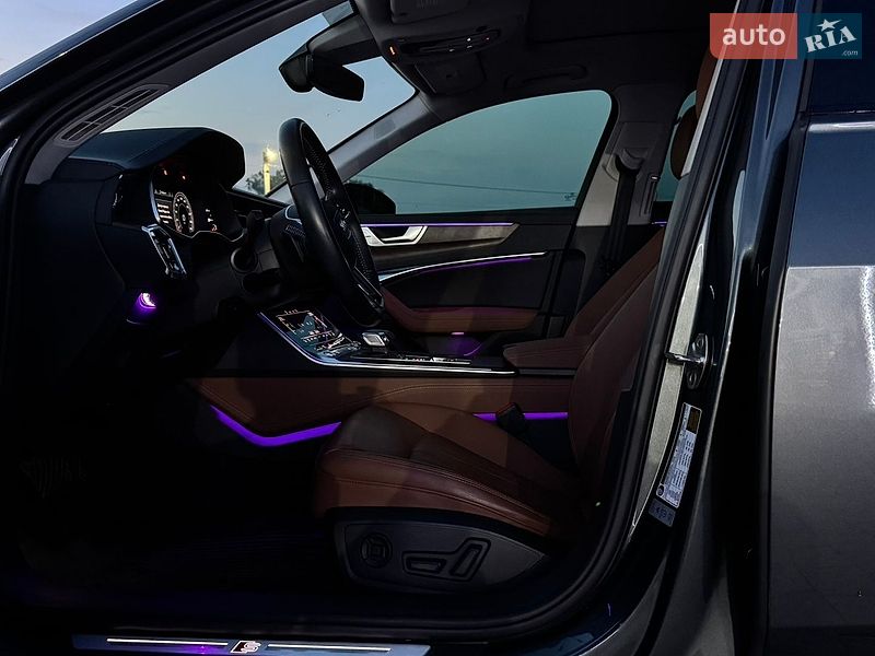 Седан Audi A6 2020 в Львове