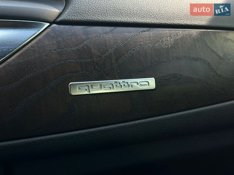 Седан Audi A6 2012 в Ивано-Франковске