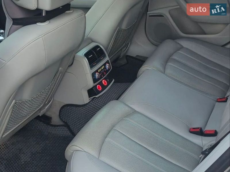 Седан Audi A6 2012 в Києві фото 10 Седан Audi A6 2012 в Києві