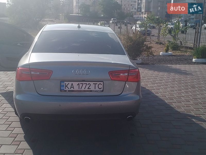 Седан Audi A6 2013 в Запоріжжі
