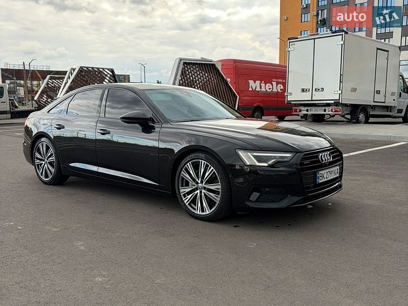 Седан Audi A6 2020 в Ровно