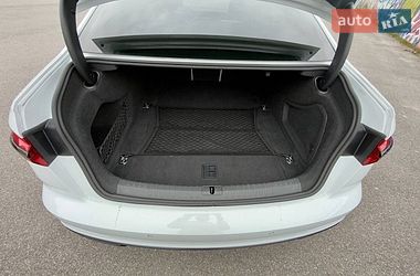 Седан Audi A6 2018 в Киеве