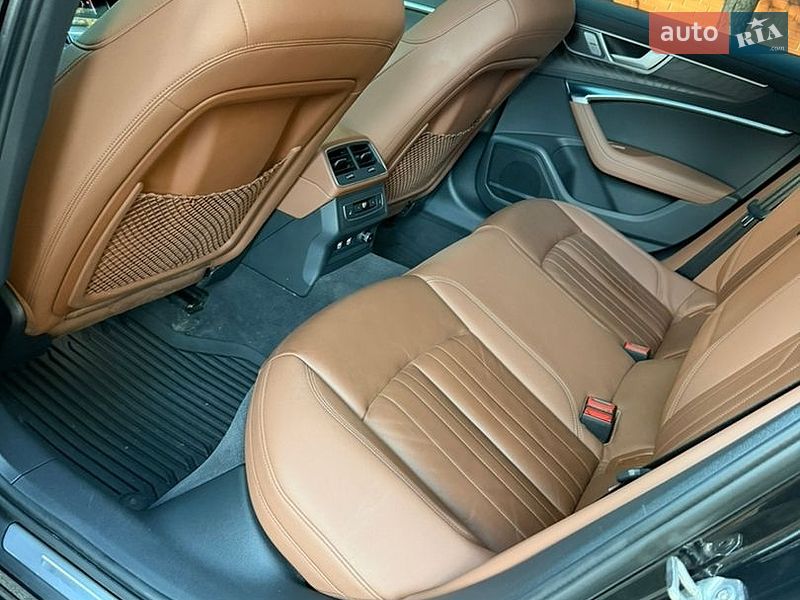 Седан Audi A6 2019 в Днепре
