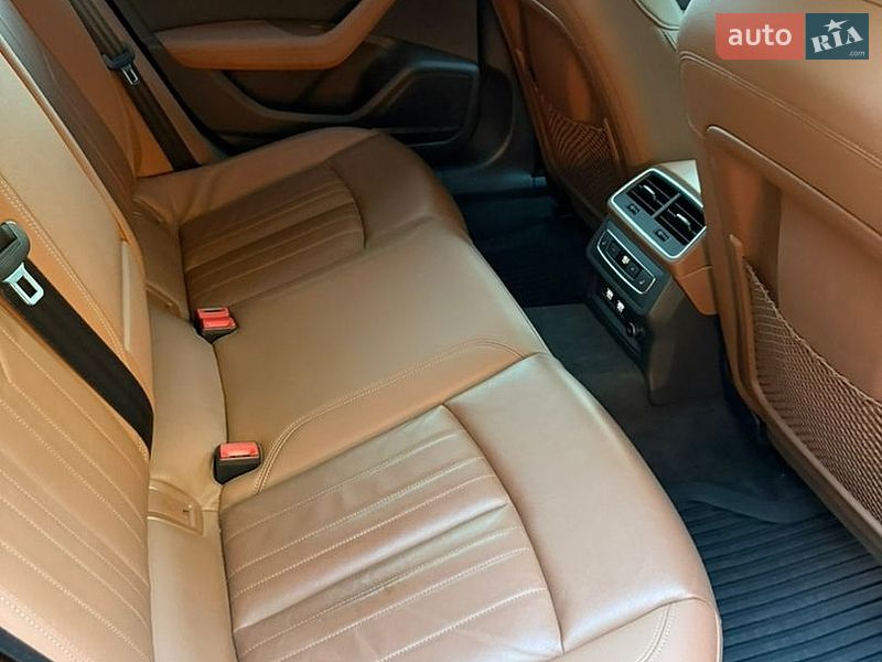 Седан Audi A6 2019 в Днепре