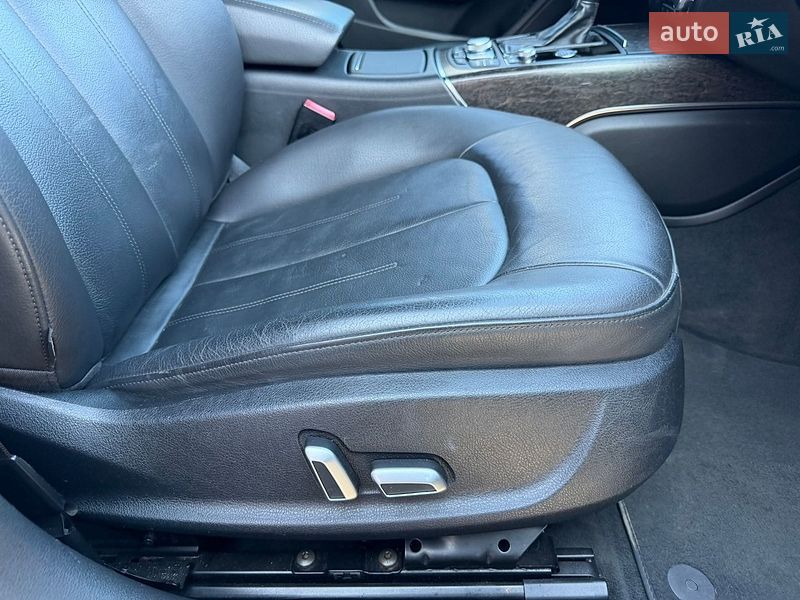 Седан Audi A6 2016 в Стрию
