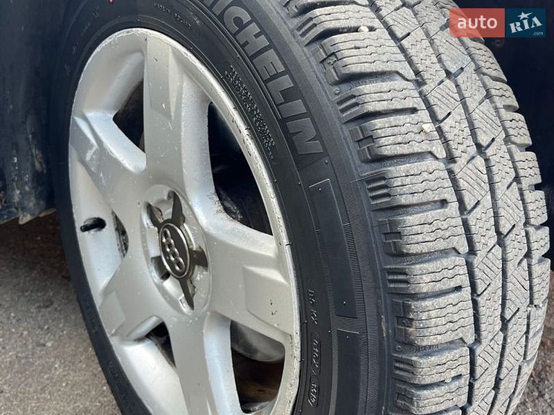 Универсал Audi A6 2001 в Немирове