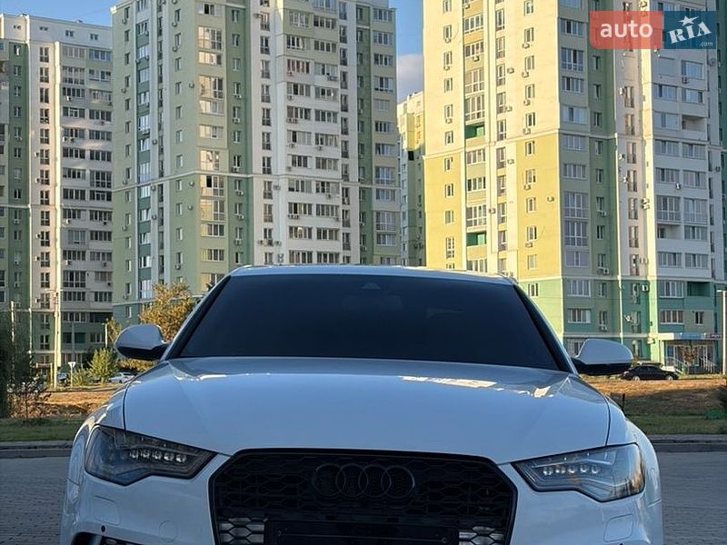 Седан Audi A6 2014 в Харькове