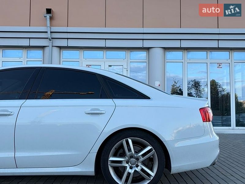 Седан Audi A6 2014 в Харькове