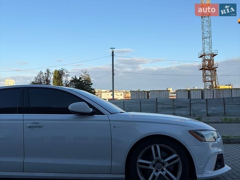 Седан Audi A6 2014 в Харькове