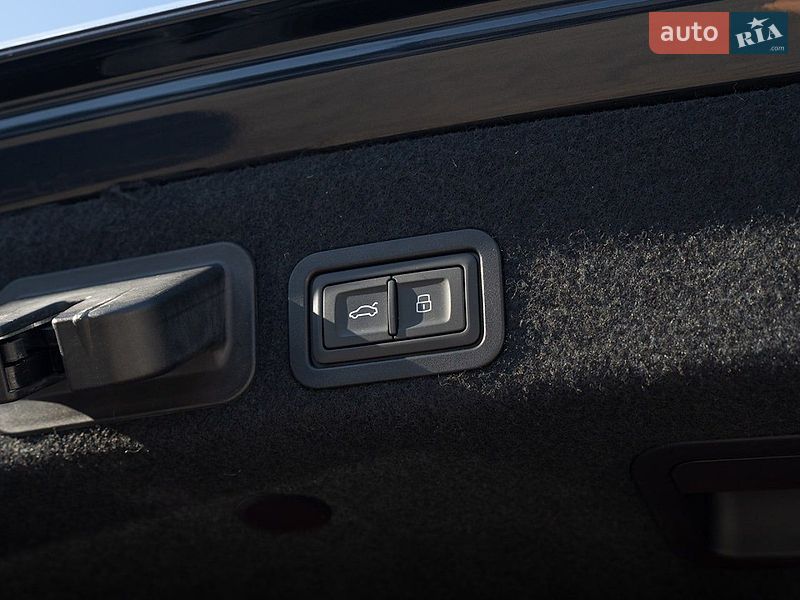Седан Audi A6 2018 в Одессе