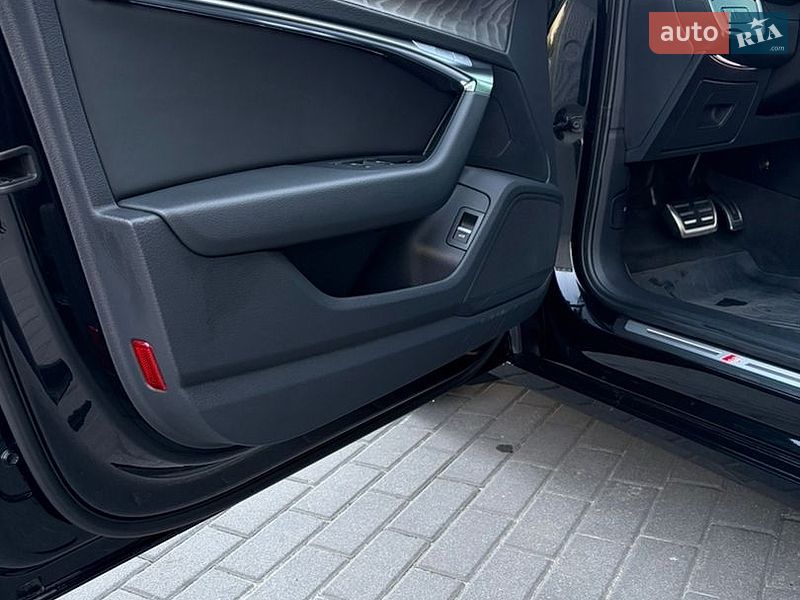 Седан Audi A6 2023 в Харькове