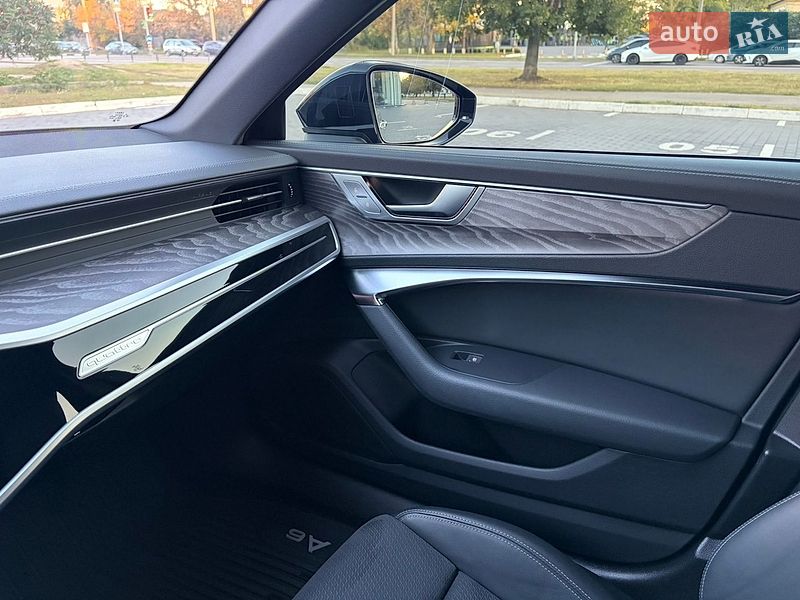 Седан Audi A6 2023 в Харькове