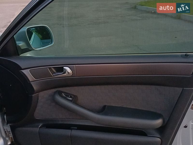 Седан Audi A6 1999 в Александрие
