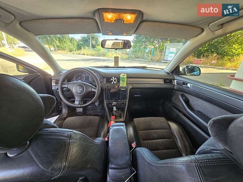Універсал Audi A6 2004 в Гадячі