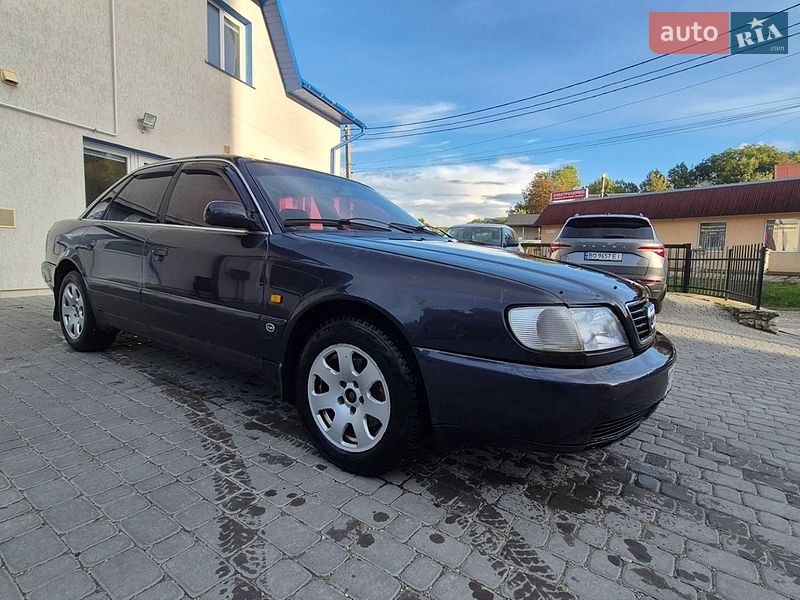 Седан Audi A6 1997 в Кременце