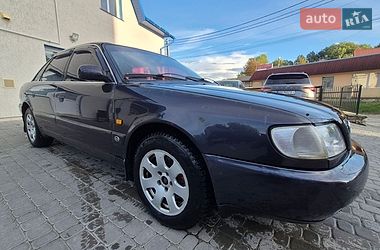 Седан Audi A6 1997 в Кременце