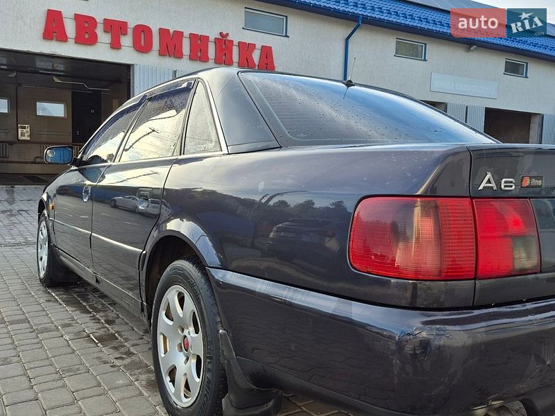 Седан Audi A6 1997 в Кременце