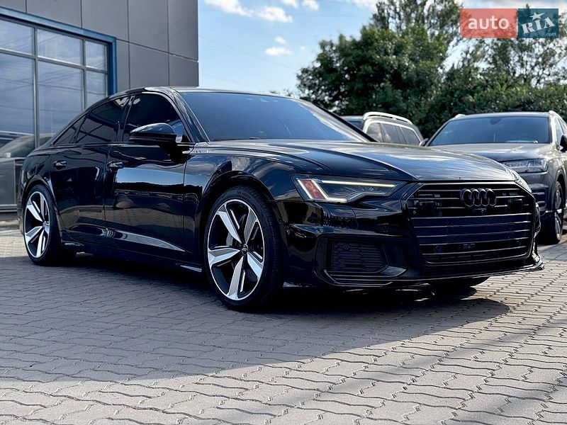 Седан Audi A6 2019 в Нововолынске