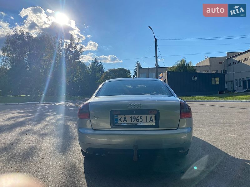 Седан Audi A6 2003 в Миронівці