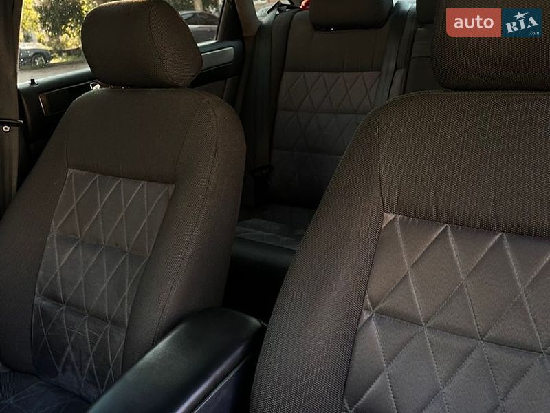Седан Audi A6 1997 в Охтирці фото 4 Седан Audi A6 1997 в Охтирці