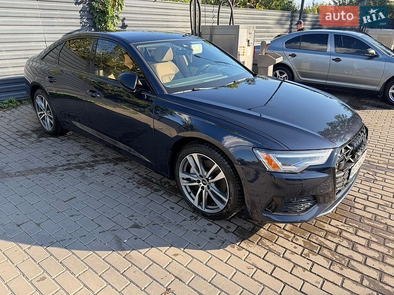 Седан Audi A6 2020 в Івано-Франківську