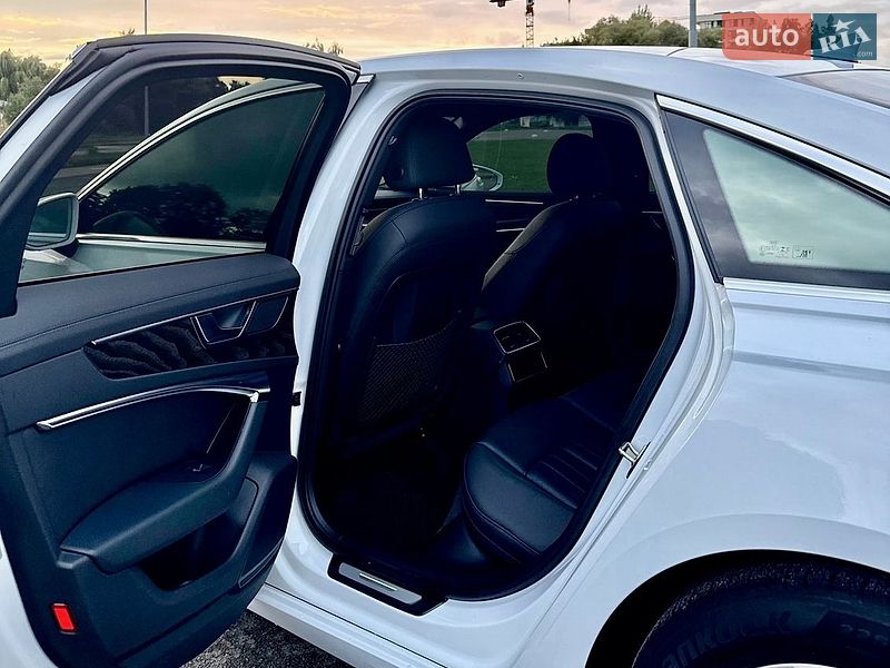 Седан Audi A6 2019 в Дрогобыче