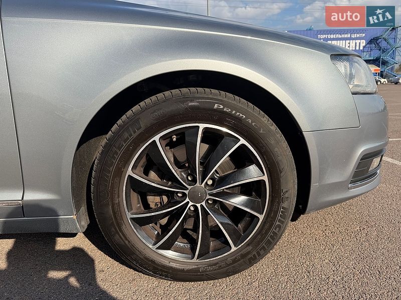 Седан Audi A6 2010 в Ровно