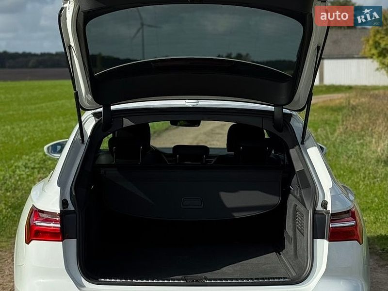 Універсал Audi A6 2019 в Бережанах