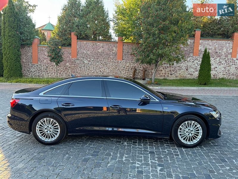 Седан Audi A6 2020 в Киеве
