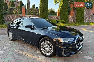 Седан Audi A6 2020 в Киеве