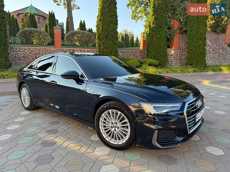 Седан Audi A6 2020 в Киеве