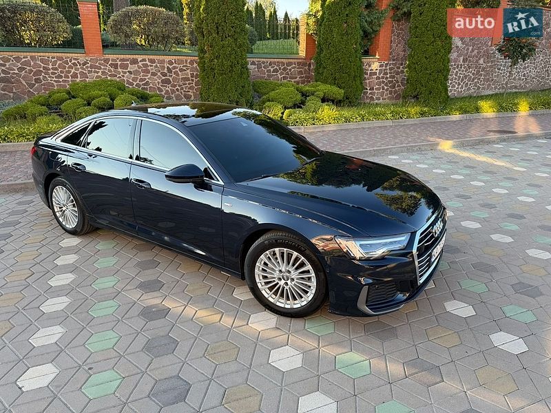 Седан Audi A6 2020 в Киеве