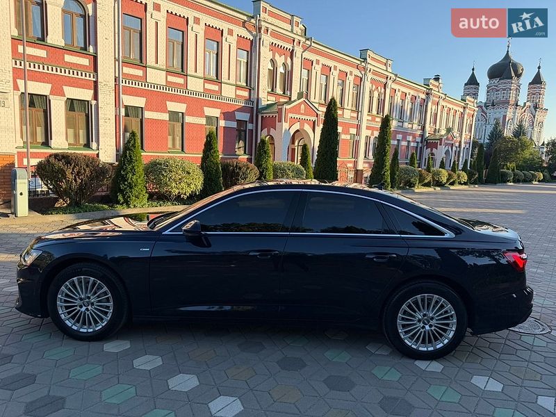 Седан Audi A6 2020 в Киеве