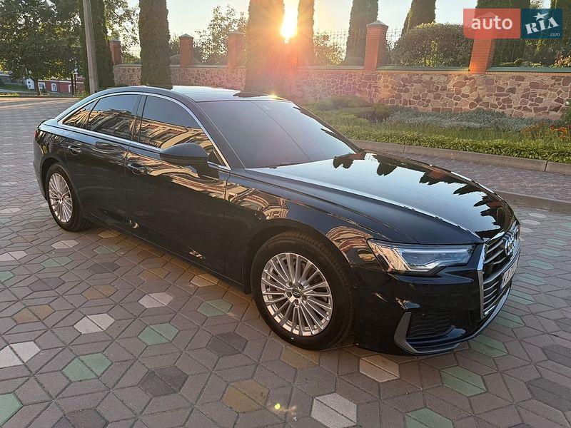 Седан Audi A6 2020 в Киеве