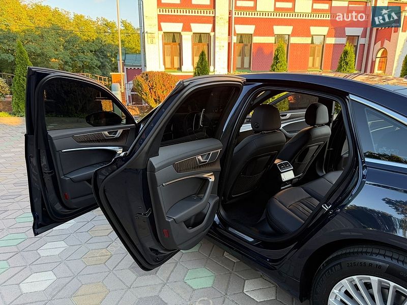 Седан Audi A6 2020 в Киеве