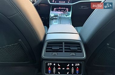 Седан Audi A6 2020 в Киеве