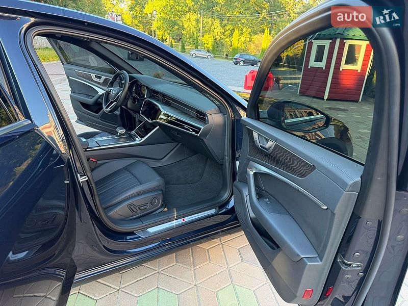 Седан Audi A6 2020 в Киеве