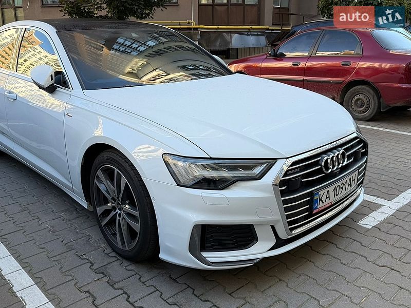 Седан Audi A6 2023 в Киеве