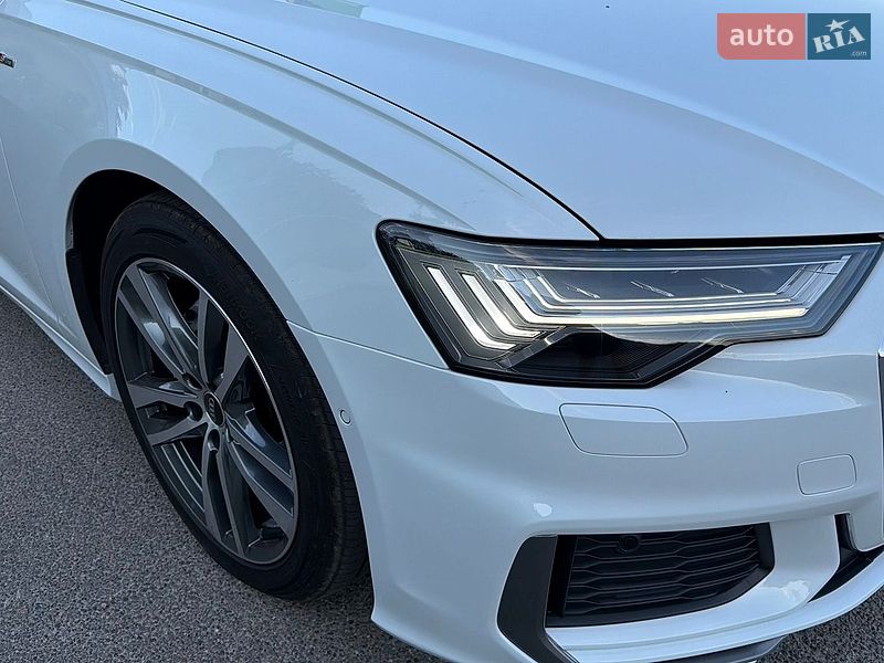 Седан Audi A6 2023 в Киеве